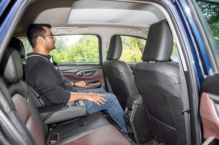 Midsize SUV comparison: Honda Elevate vs rivals